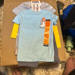 2 pair nwt Sz 2t spaceship pajamas